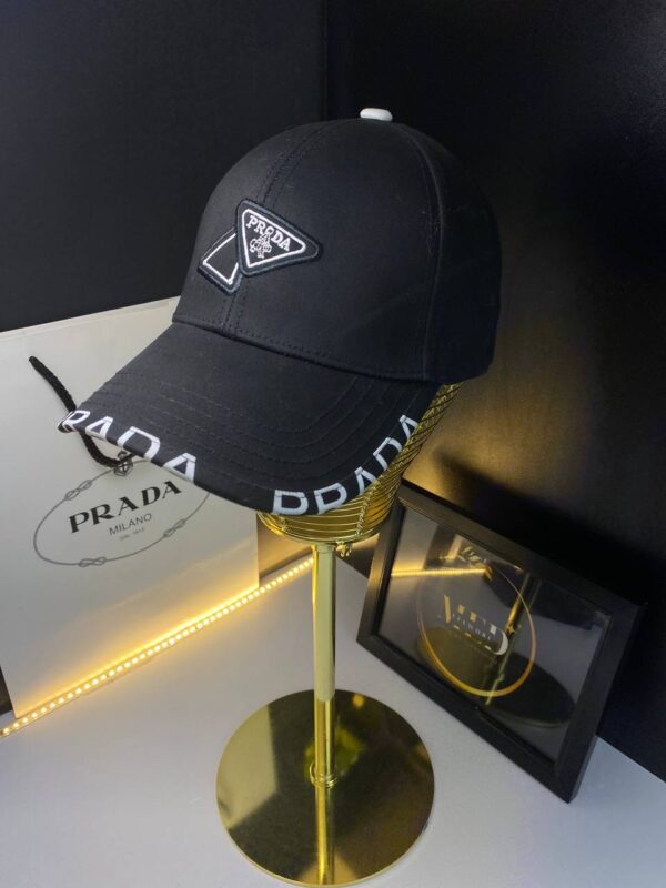 Casquette PRADA