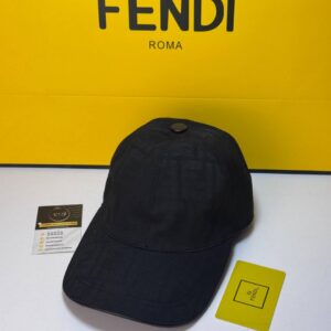 Casquette FENDI -black